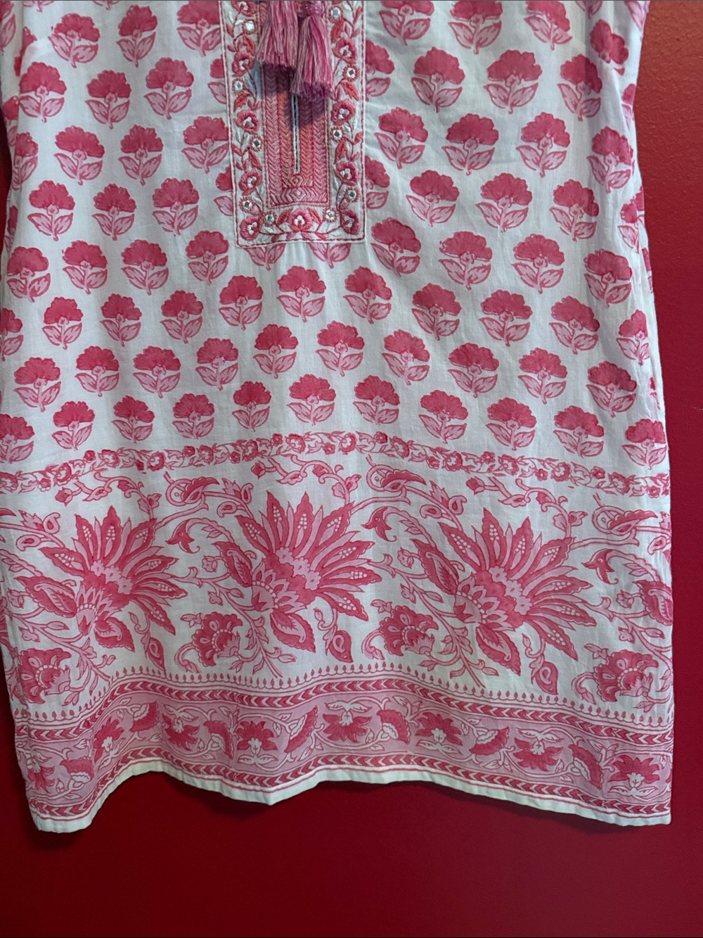 Bella Tu Lightweight Cotton White & Pink Short Sleeve Shift Dress - Picture 4 of 9